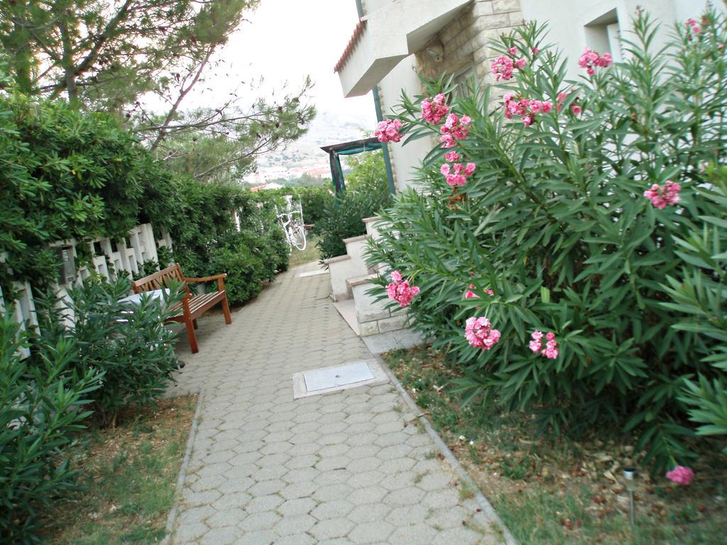 Apartments Tatjana Pag Bagian luar foto